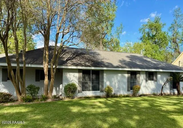 1st image of 212 Saxon Dr, Lafayette, LA 70508 | MLS# 2600002286