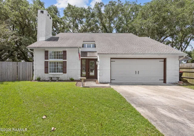 Photo 1 of Single family home for sale at 108 Lamas Cir, Lafayette, LA 70506 | MLS# 2600006710 | Listing updated on 2026-07-21