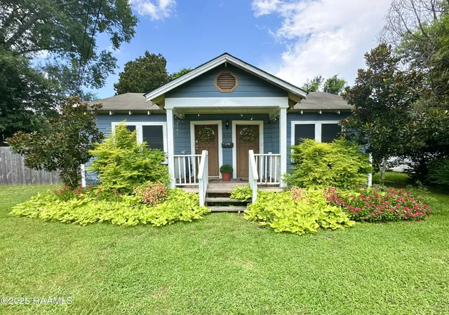 Photo 2 of Single family home for sale at 920 St Patrick St, Lafayette, LA 70506 | MLS# 2500002163 | Listing updated on 2026-09-01