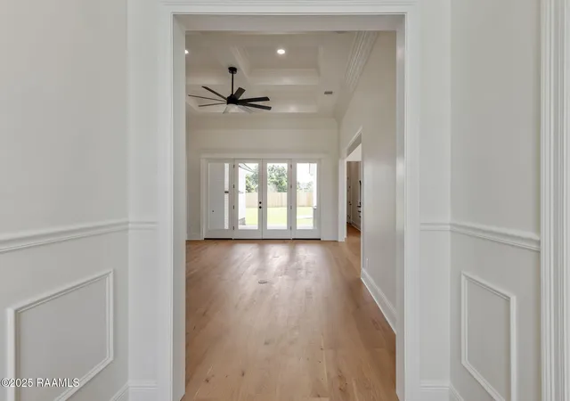Photo 3 of Single family home for sale at 100 Trailing Oaks Dr, Youngsville, LA 70592 | MLS# 24008949 | Listing updated on 2026-08-22