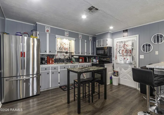 Photo 3 of Single family home for sale at 1704 N 3rd Street, Gueydan, LA 70542 | MLS# 2600007699 | Listing updated on 2026-09-10