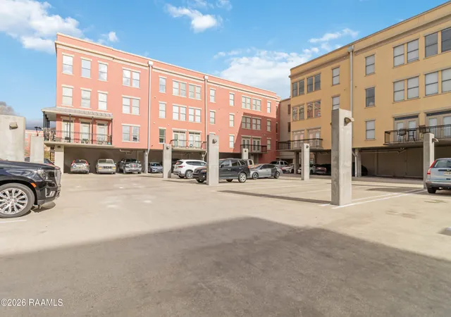 1st image of 201 Settlers Trace Blvd #2405, Lafayette, LA 70508 | MLS# 2600000176