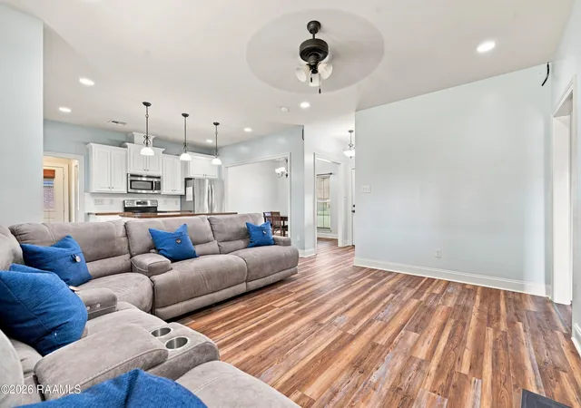 Photo 3 of Single family home for sale at 202 Landsdowne Wy, Carencro, LA 70520 | MLS# 2600008077 | Listing updated on 2026-08-28
