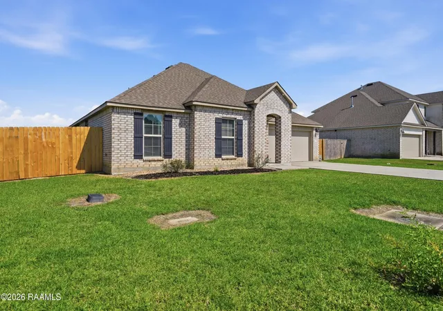 Photo 2 of Single family home for sale at 120 Barbados Ln, Sunset, LA 70584 | MLS# 2600006020 | Listing updated on 2026-08-26