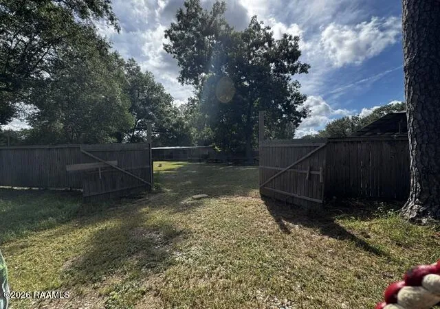Photo 23 of Single family home for sale at 601 Ne Railroad Ave, Ville Platte, LA 70586 | MLS# 2600007994 | Listing updated on 2026-08-27