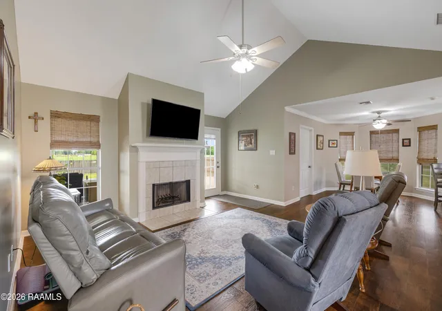 Homes for sale in New Iberia, LA | 813 Bonnet St, New Iberia, LA 70563 | MLS# 2600003145