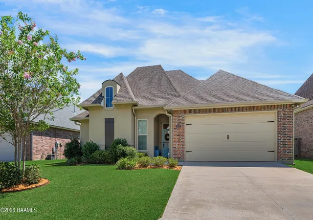 Photo 2 of Single family home for sale at 617 Easy Rock Landing Dr, Broussard, LA 70518 | MLS# 2600007641 | Listing updated on 2026-09-14