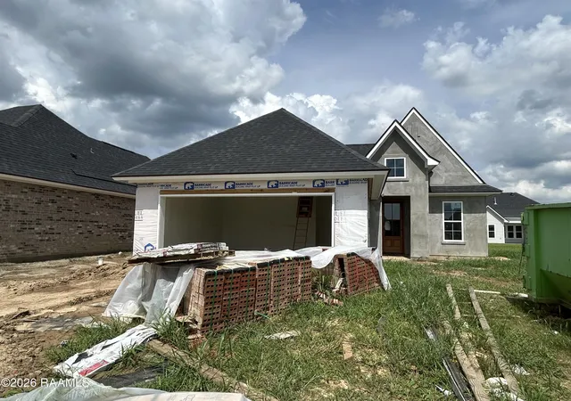 Homes for sale in Youngsville, LA | 109 Rio Dr, Youngsville, LA 70592 | MLS# 2600005428
