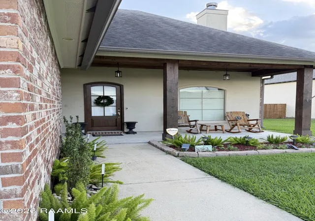 Homes for sale in Lafayette, LA | 106 Hazy River Wy, Lafayette, LA 70508 | MLS# 2600006263