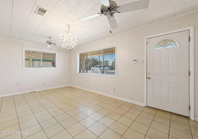 4th image of 118 Cypress Island Hwy, St. Martinville, LA 70582 | MLS# 2600000704