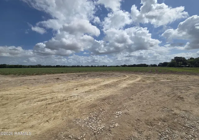 2nd image of 991 Sidney Charles Rd, Opelousas, LA 70570 | MLS# 2600003745