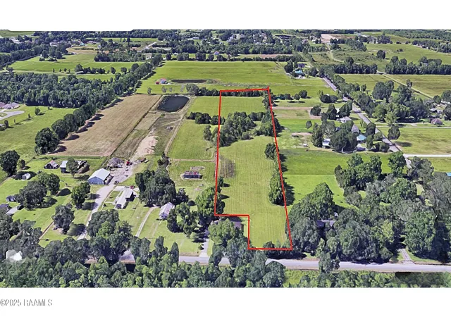 Land for sale at Tbd Prejean Rd, Carencro, LA 70520 | MLS# 25000694