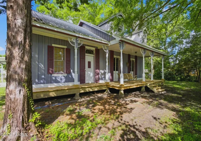 Homes for sale in Washington, LA | 310 E Dupre St, Washington, LA 70589 | MLS# 2600004824