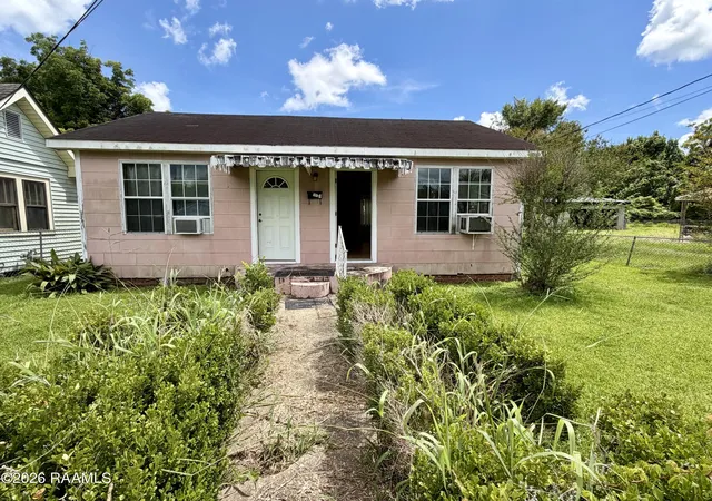 1st image of 214 N Landry Dr, New Iberia, LA 70560 | MLS# 2600006560
