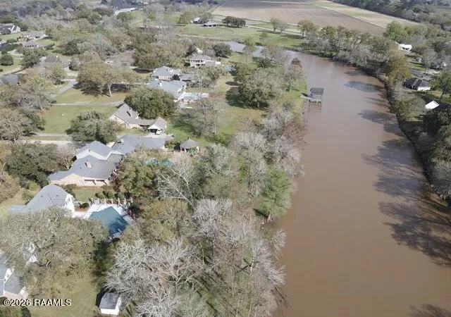 Photo 3 of Single family home for sale at 8409 River Rd, Abbeville, LA 70510 | MLS# 2600003451 | Listing updated on 2026-04-23