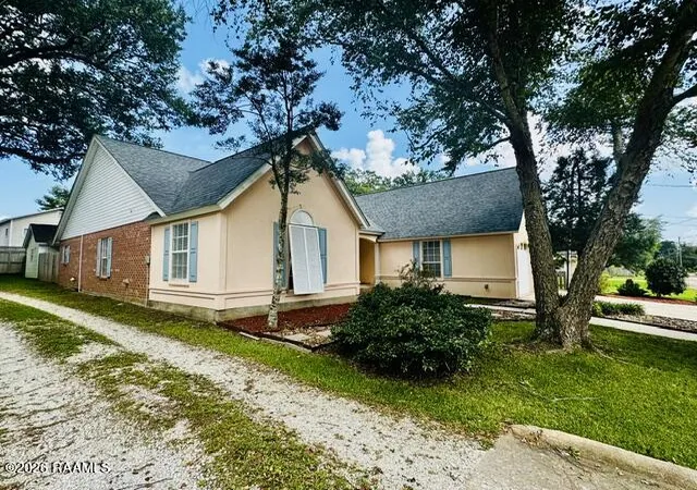 3rd image of 1915 Alonzo St, Opelousas, LA 70570 | MLS# 2600005216