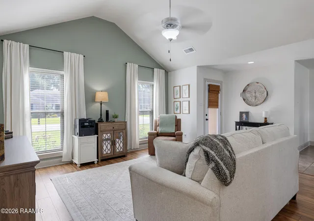 4th image of 208 Landsdowne Wy, Carencro, LA 70520 | MLS# 2600006909
