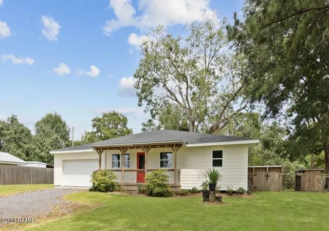 Photo 1 of Single family home for sale at 1137 Main Hwy, Arnaudville, LA 70512 | MLS# 2600008088 | Listing updated on 2026-08-29