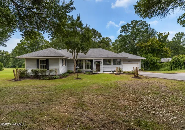 image of 1820 Alonzo St, Opelousas, LA 70570 | MLS# 2600006817
