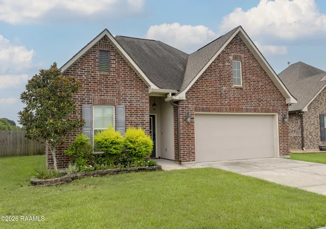 Photo 2 of Single family home for sale at 207 Burndap Way, Lafayette, LA 70507 | MLS# 2600006570 | Listing updated on 2026-08-21