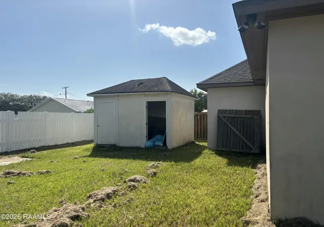 Photo 4 of Single family home for sale at 900 Russo Rd, New Iberia, LA 70563 | MLS# 2600006595 | Listing updated on 2026-08-29