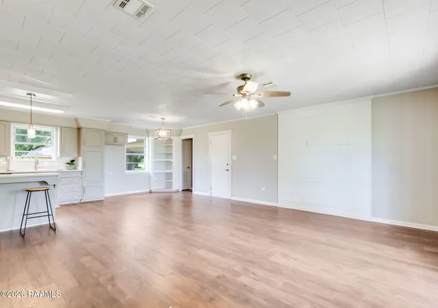 Homes for sale in New Iberia, LA | 108 Belmont Rd, New Iberia, LA 70563 | MLS# 2600003118