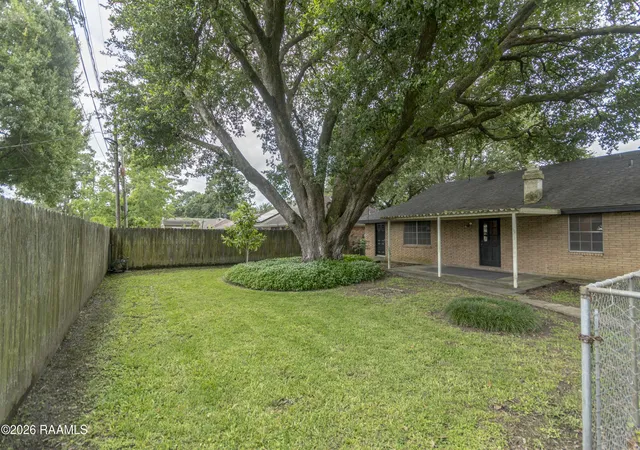 2nd image of 112 Beta Dr, Lafayette, LA 70506 | MLS# 2600005046
