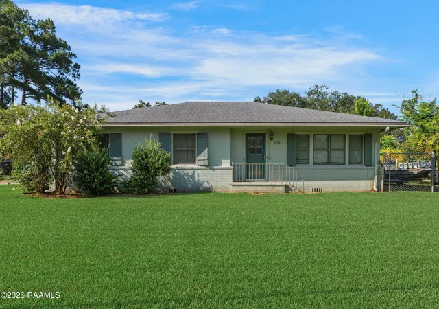 Photo 1 of Single family home for sale at 614 Loreauville Rd, New Iberia, LA 70563 | MLS# 2600007566 | Listing updated on 2026-09-08