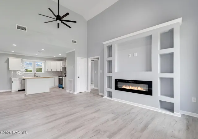 2nd image of 197 Garnet Dr, Opelousas, LA 70570 | MLS# 2600002633