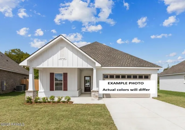 1st image of 102 Crescent Row, Broussard, LA 70518 | MLS# 2600006780