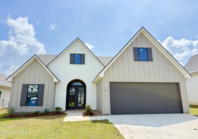image of 111 Fountain Mdw Dr, Broussard, LA 70518 | MLS# 2600002827