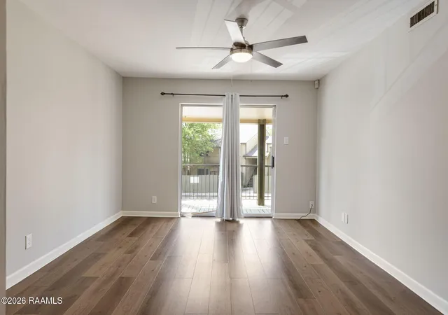 4th image of 220 Doucet Rd #209b, Lafayette, LA 70503 | MLS# 2600002334