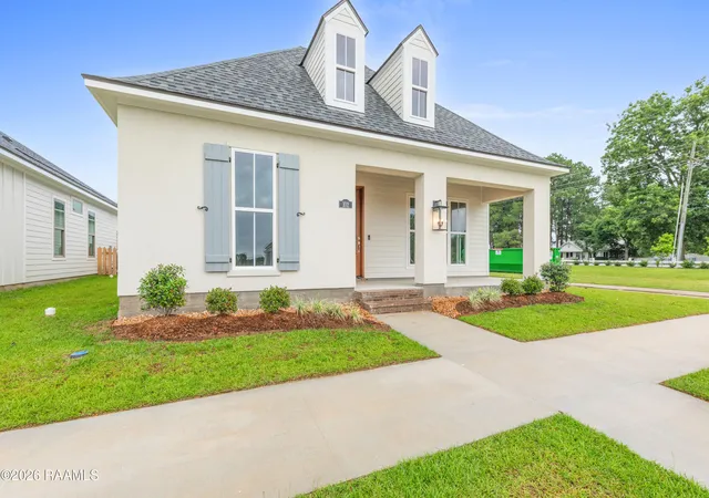 4th image of 102 Harbourside Dr, Youngsville, LA 70592 | MLS# 2600002148
