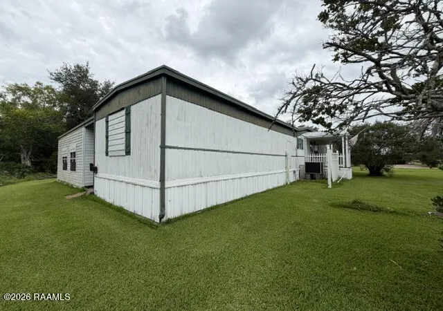 Homes for sale in Erath, LA | 2306 Veterans Memorial Dr, Erath, LA 70533 | MLS# 2600005783