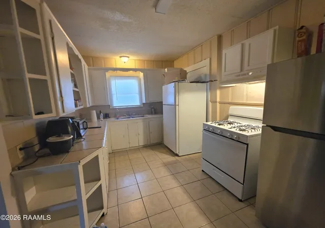 Photo 3 of Single family home for sale at 217 Laurel St, Lafayette, LA 70501 | MLS# 2600007464 | Listing updated on 2026-09-03