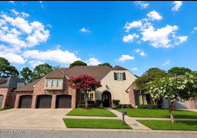 Photo 1 of Single family home for sale at 107 Woodbridge Dr, Lafayette, LA 70508 | MLS# 2600006507 | Listing updated on 2026-08-14