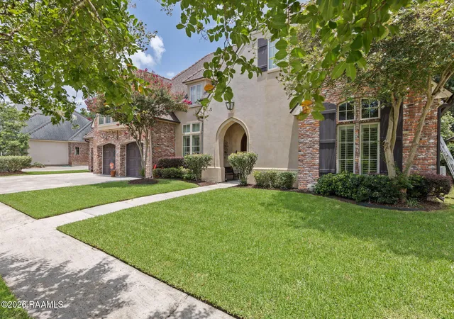 Photo 4 of Single family home for sale at 107 Woodbridge Dr, Lafayette, LA 70508 | MLS# 2600006507 | Listing updated on 2026-08-14
