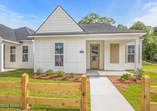 5th image of 127 Grenadine Dr, Lafayette, LA 70506 | MLS# 2600002181