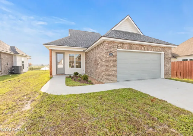 Photo 1 of Single family home for sale at 210 Carreras Ln, Maurice, LA 70555 | MLS# 2600005497 | Listing updated on 2026-08-21
