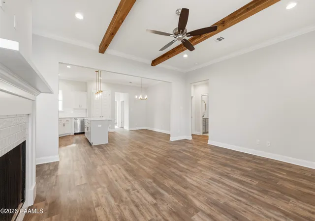Photo 4 of Single family home for sale at 210 Carreras Ln, Maurice, LA 70555 | MLS# 2600005497 | Listing updated on 2026-08-21