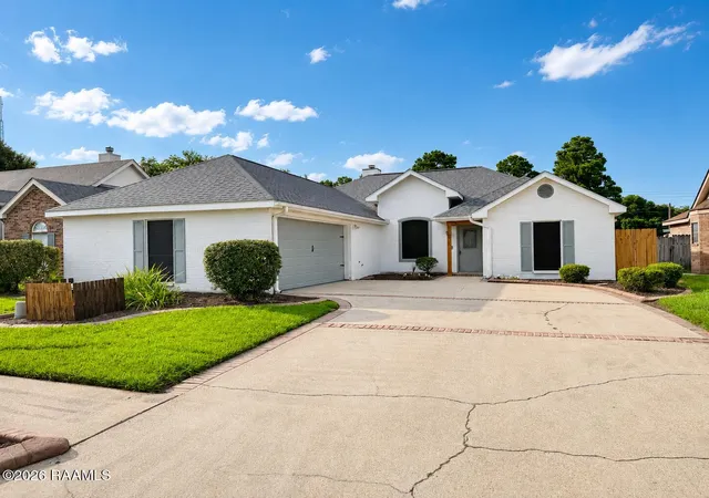 2nd image of 108 Bronze Medal Dr, Lafayette, LA 70506 | MLS# 2600003456