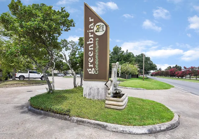 4th image of 220 Doucet Rd #207-A, Lafayette, LA 70503 | MLS# 2500004381