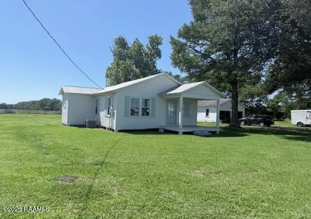 Photo 2 of Single family home for sale at 915 Main St, Sunset, LA 70584 | MLS# 2600006980 | Listing updated on 2026-08-20