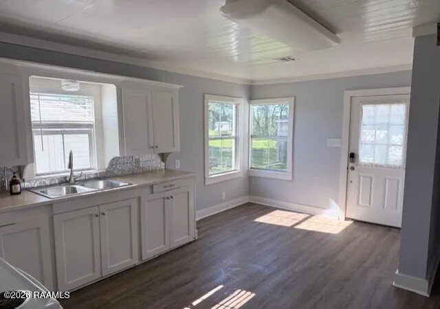 Photo 4 of Single family home for sale at 915 Main St, Sunset, LA 70584 | MLS# 2600006980 | Listing updated on 2026-08-20
