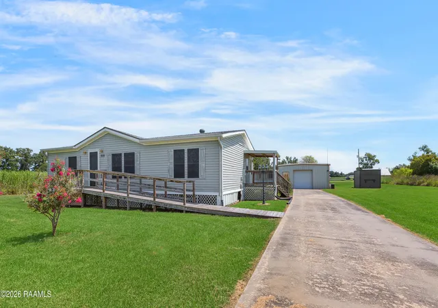 4th image of 1038 Gaston Dr, Breaux Bridge, LA 70517 | MLS# 2600006808
