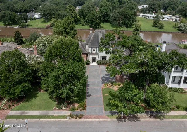 60th image of 308 Princeton Woods Loop, Lafayette, LA 70508 | MLS# 2500000653
