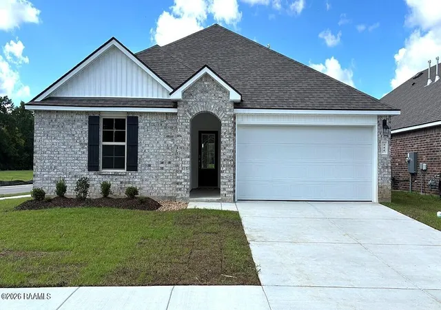 Single family home for sale at 344 White Pine Dr, Lafayette, LA 70501 | MLS# 2600004632 | Listing updated on 2026-08-24