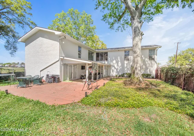 Photo 2 of Single family home for sale at 107 Bonnet St, New Iberia, LA 70563 | MLS# 2600001969 | Listing updated on 2026-08-07