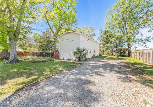 Photo 44 of Single family home for sale at 107 Bonnet St, New Iberia, LA 70563 | MLS# 2600001969 | Listing updated on 2026-08-07