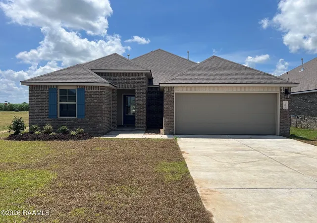 1st image of 1503 Colonel Rdg, New Iberia, LA 70560 | MLS# 2600003995